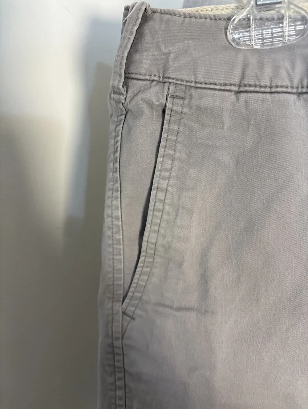 ABERCROMBIE FINCH Shorts Mens 34 Gray Classic Fit Chinos Preppy Academia